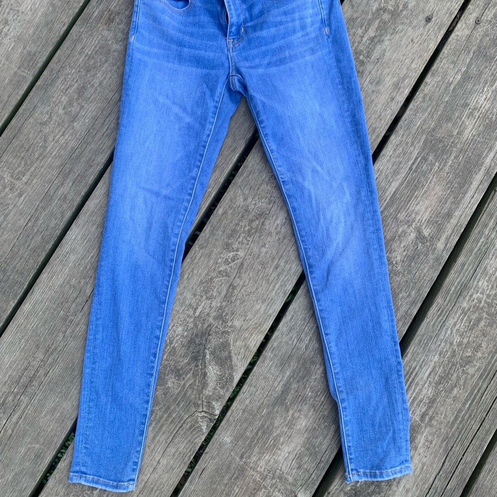 American Eagle Blue Skinny Jeans